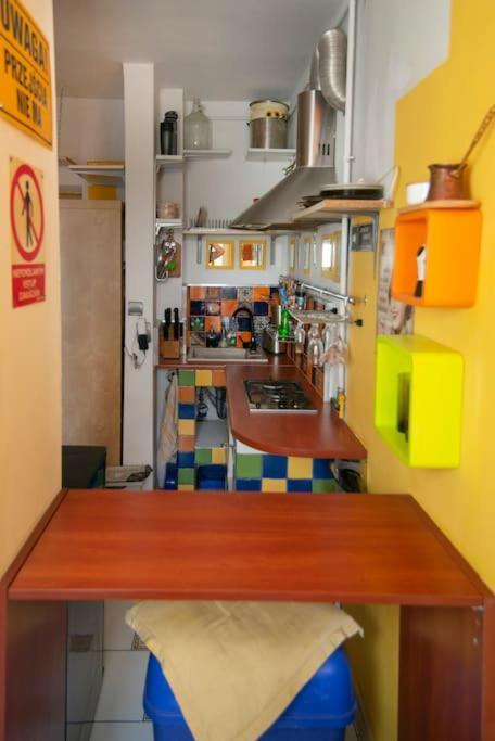 Colourful Space, So * Warszawa